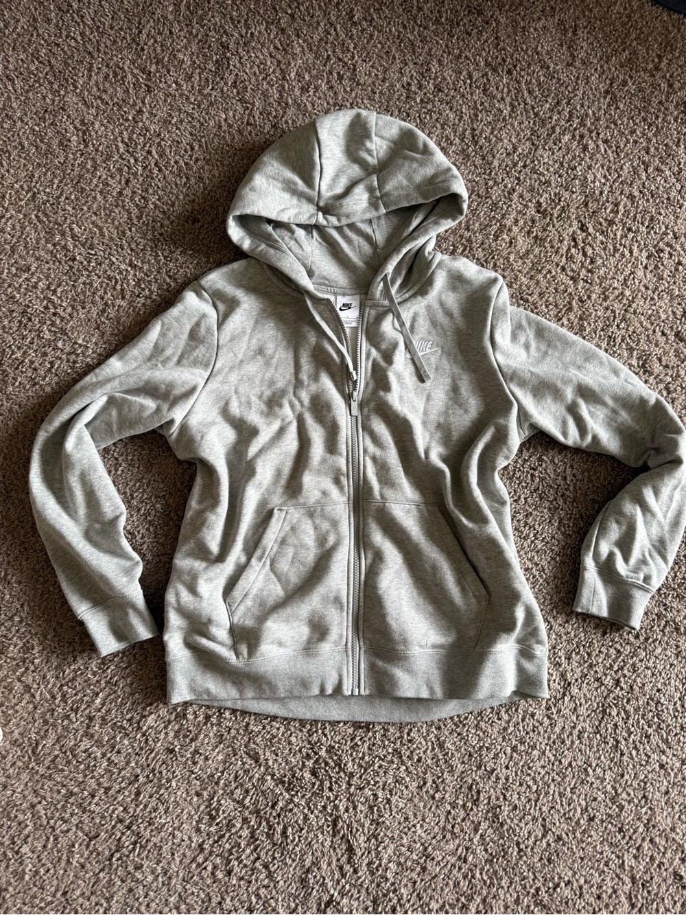 Nike Gray Full-Zip Hoodie with Hood